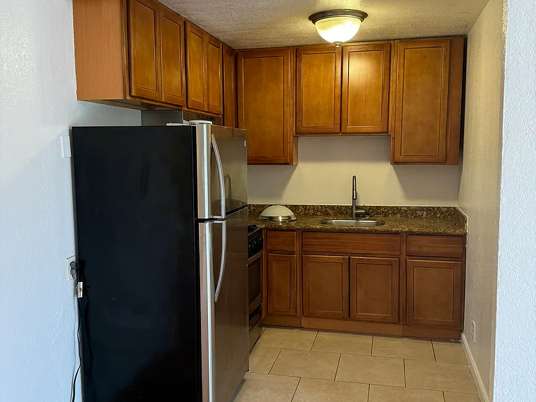 9520 Olive St #1 — Photo 5