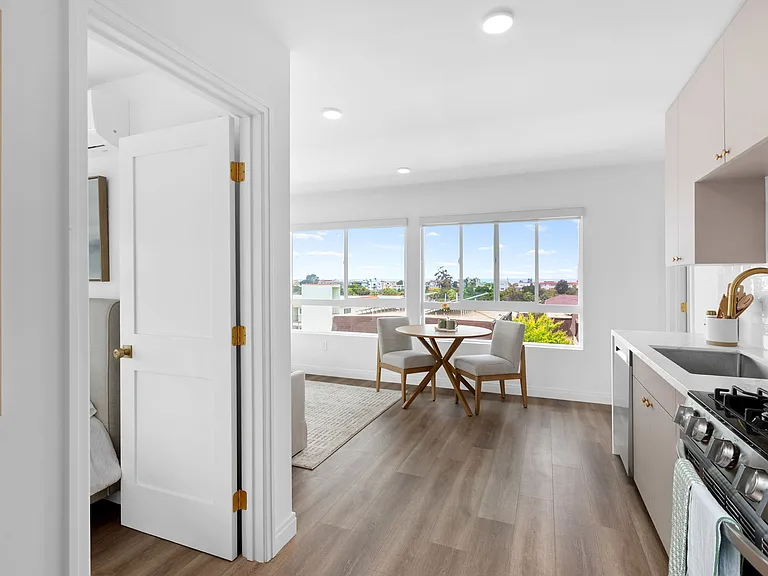 1803 PCH — Photo 22