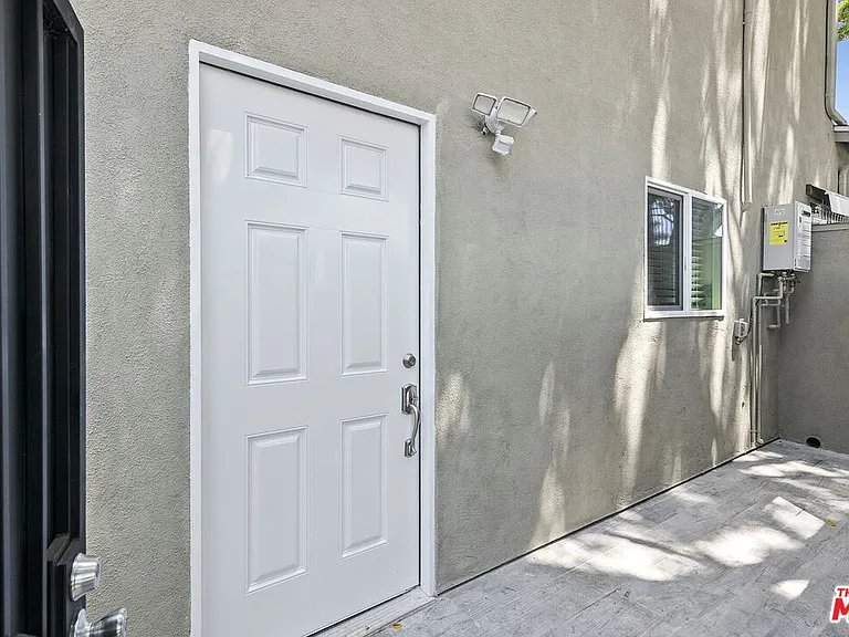 10679 W Olympic Blvd — Photo 3