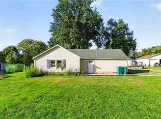 4646 Kennedy Rd, Lowellville, OH 44436