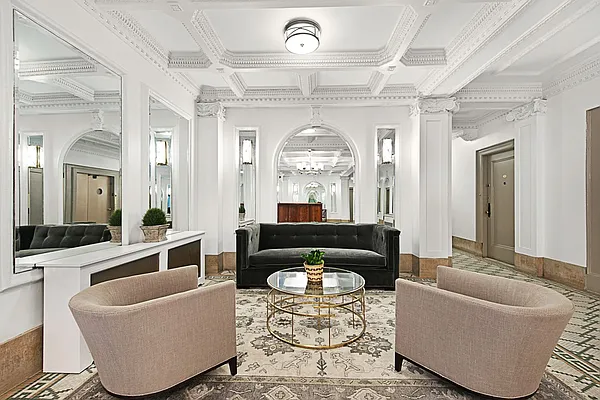 Sold by Compass | media 28