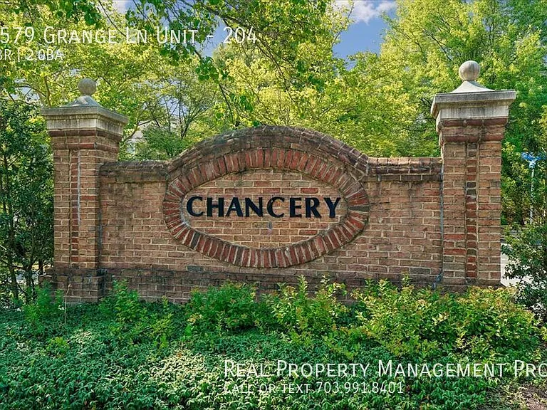 6579 Grange Ln #204 — Photo 32