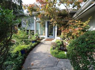 3306 Lakeshore Dr, Champaign, IL