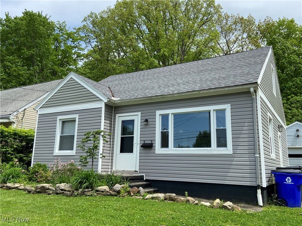 Real estate listing image
