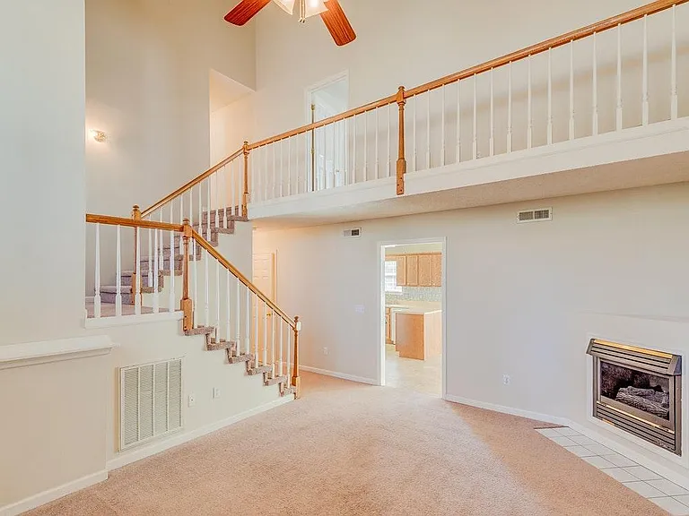 8804 Pebble Creek Rd — Photo 5
