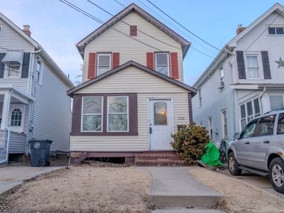 529 E 2nd St, Bound Brook, NJ, 08805