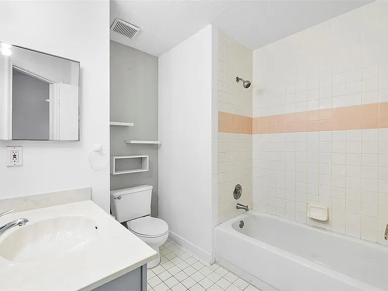 3562 NW 91st Ln #3562 — Photo 9