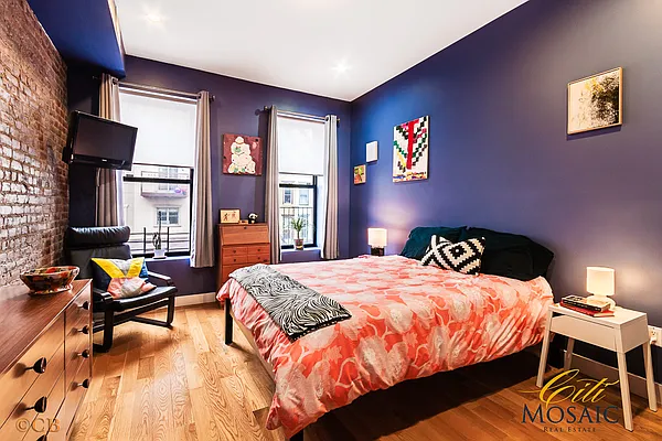 Sold by Citi Mosaic | media 4