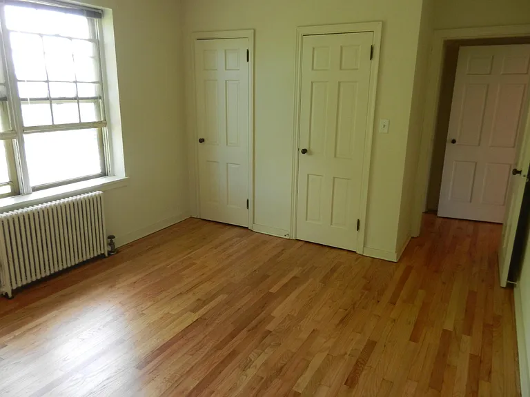 Fair Oaks Apartments — Photo 15