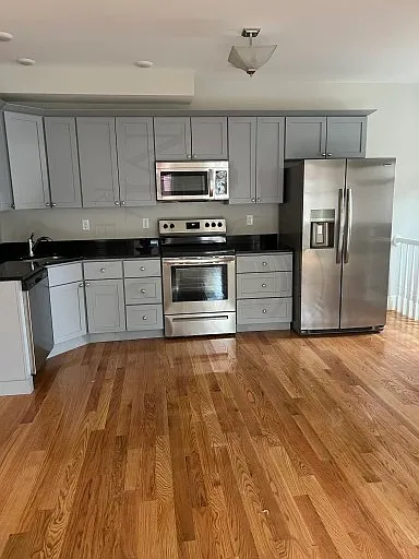 15 Kenwood St #2 — Photo 1
