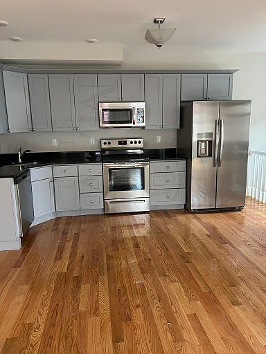 1st image of 15 Kenwood St #2