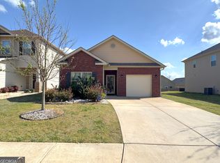2635 Lovejoy Crossing Ln, Hampton, GA 30228