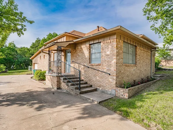 582 W College St, Stephenville, TX 76401