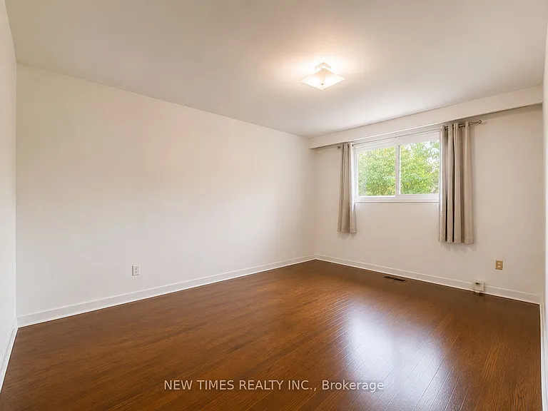 7 Leavey Ct #UPPER — Photo 5