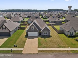8642 Hayes Dr, Southaven, MS 38672