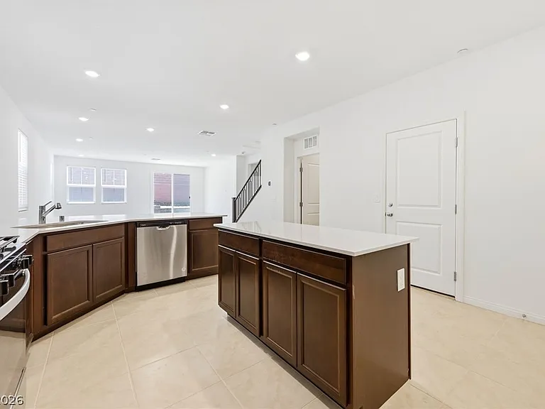 3765 Osiris Ave — Photo 6