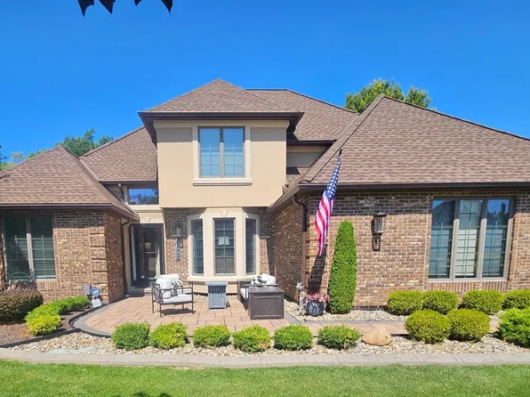 6608 Devonshire Dr, North Royalton, OH 44133