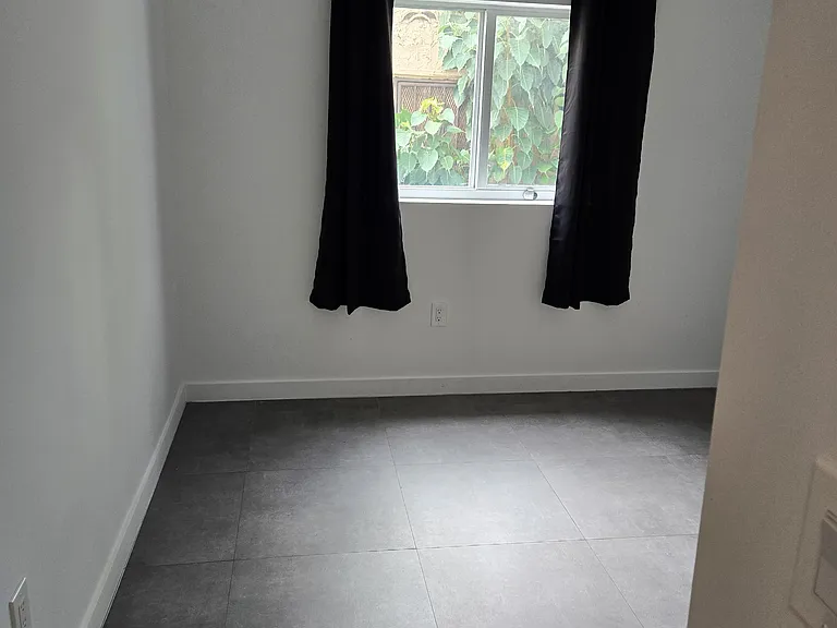 536 NW 42nd St #2 — Photo 7