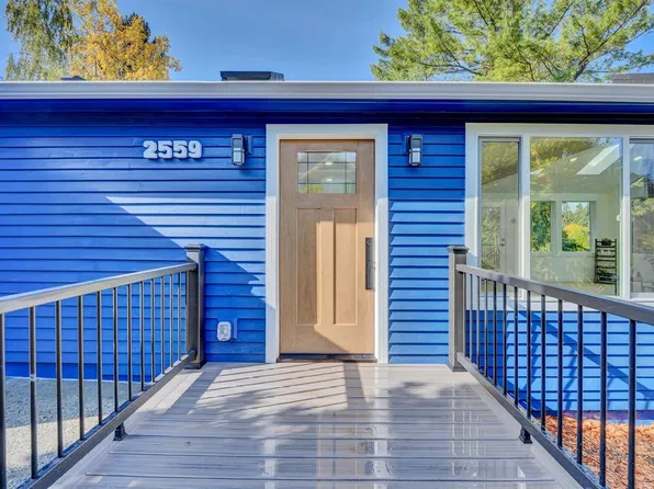2559 NE 98th Street, Seattle, WA 98115