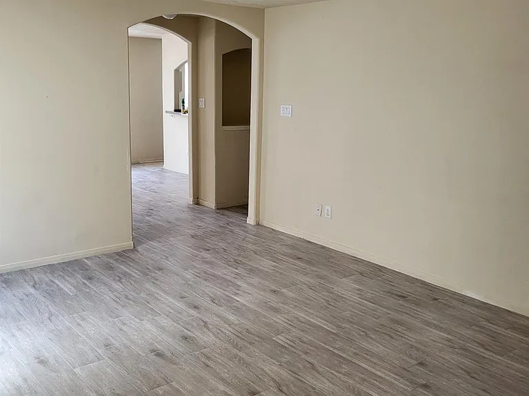 5707 Saluda Creek Ln — Photo 8