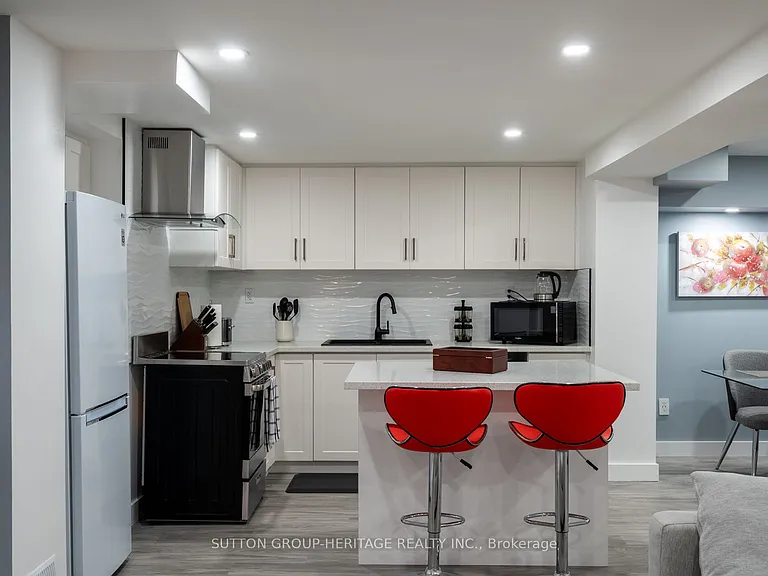 1059 Riverview Cres #BASEMENT — Photo 6