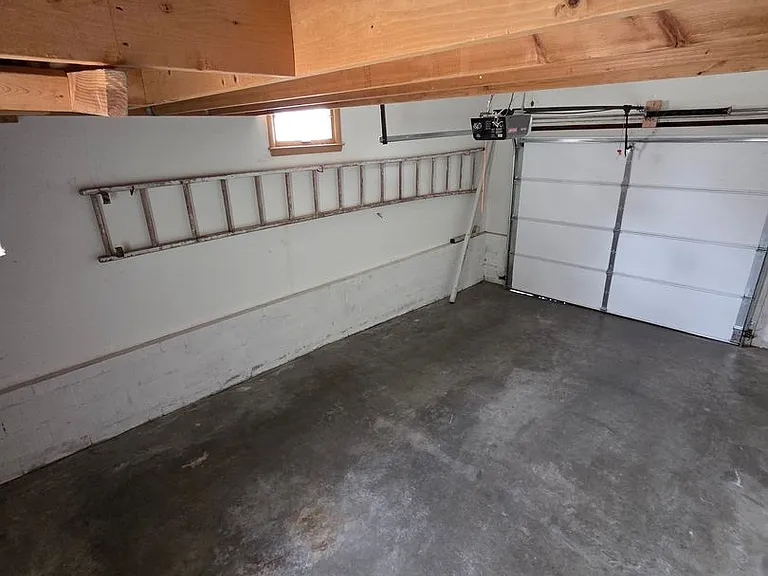 4844 Hickory St — Photo 15
