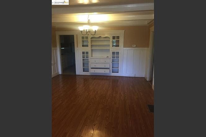 2nd image of 745 Dainty Ave #745