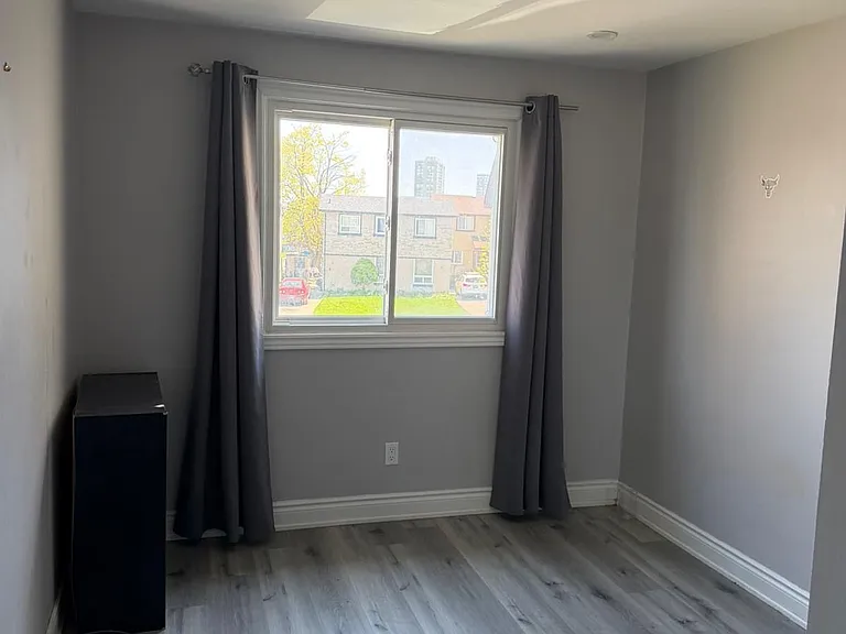 5 Herron Pl — Photo 10