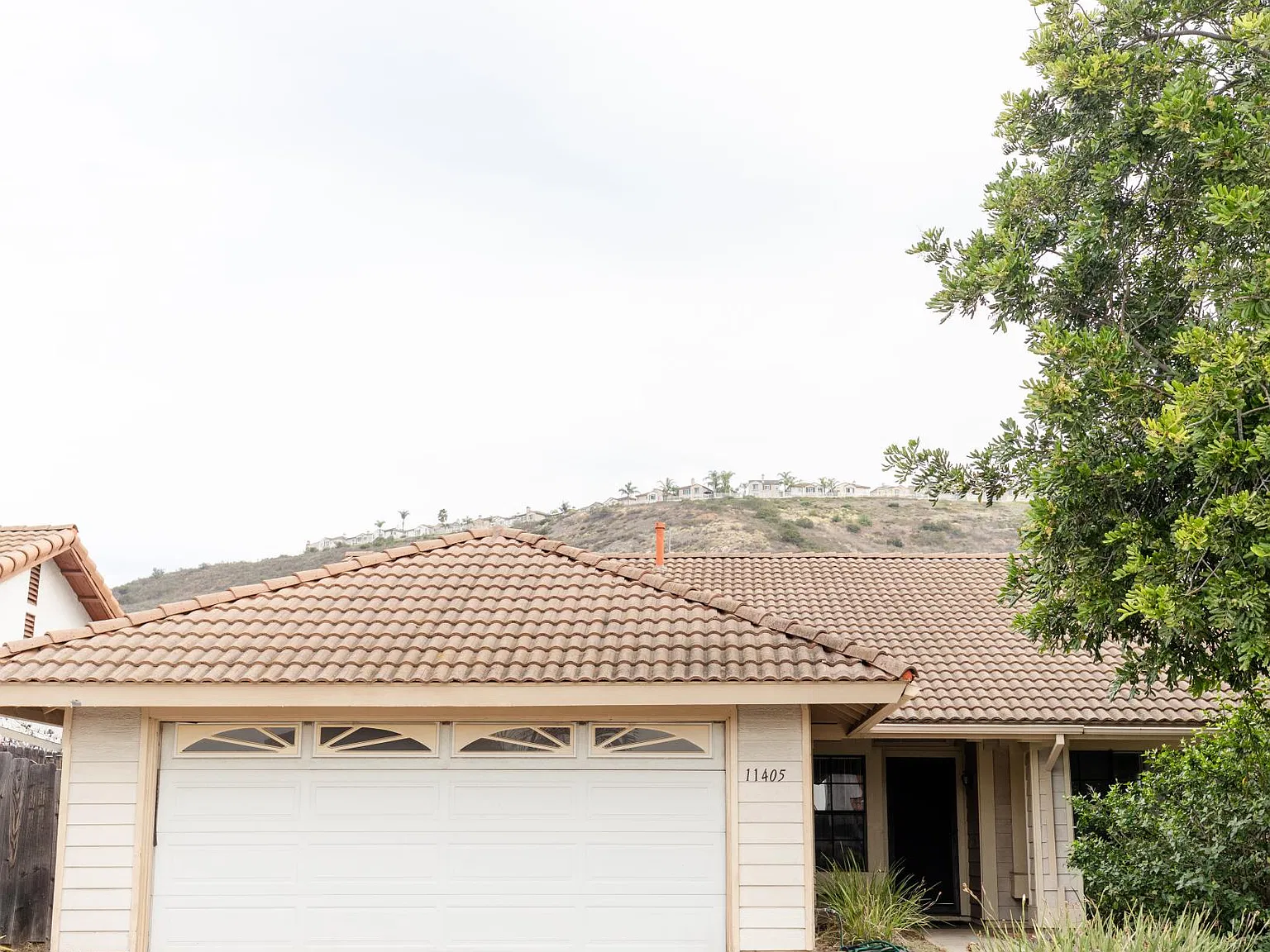 4 bed, 1416 sqft, $4,000 — Photo 1