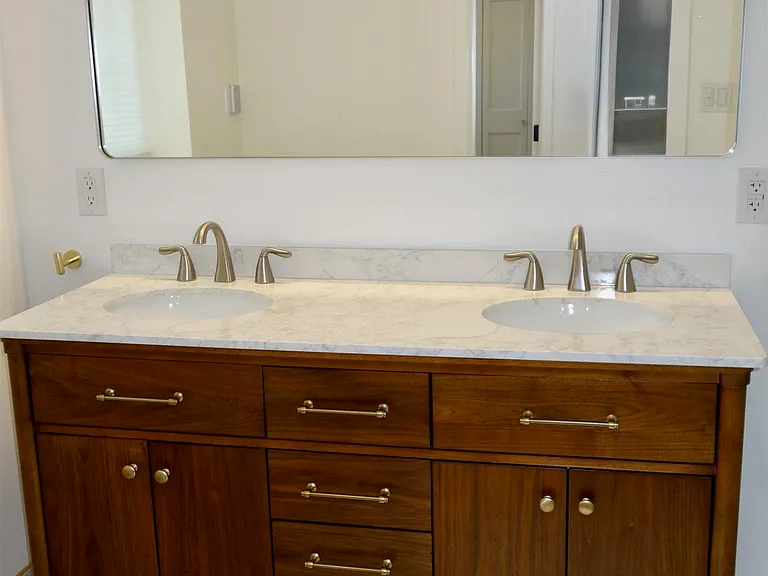 2591 Walnut Blvd #ADU — Photo 12