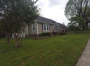104 McTyiere St, Mc Kenzie, TN 38201