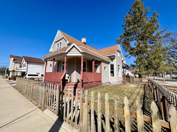 601 W Chestnut St, Bloomington, IL 61701