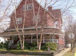 231 W 3rd Ave, Derry, PA 15627