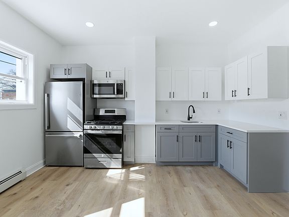 4th image of 615 E 22nd St #1