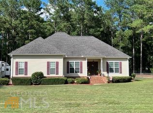 527 Pinegrove Dr, Dublin, GA 31021