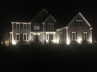 22 Winding Way, Groton, MA 01450