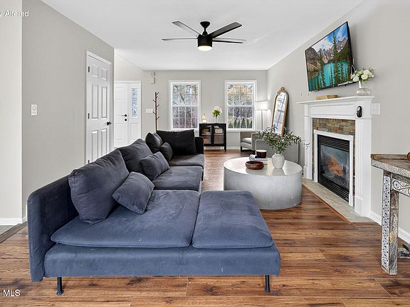 4th image of 40 Gailor Road