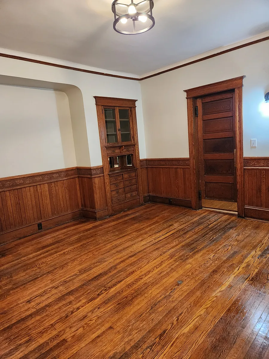 Building Photo - 218 S Albany St #2