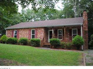 4741 Overlea Dr, Midlothian, VA 23112