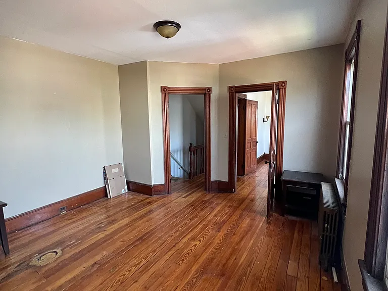 165 Lewis St #2 — Photo 9