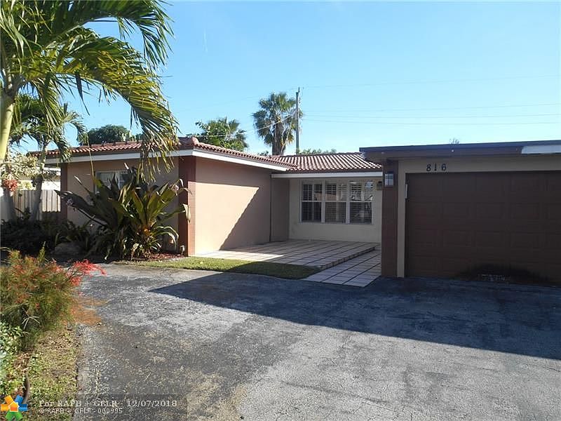 1st image of 816 NW 30th St