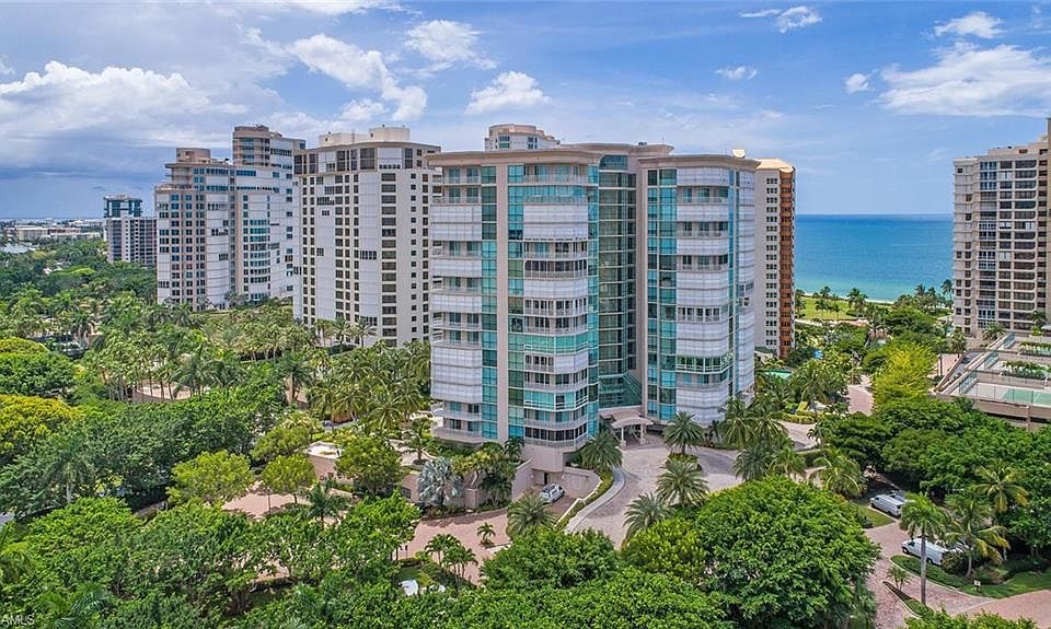 1st image of 4255 Gulf Shore Blvd N APT 307