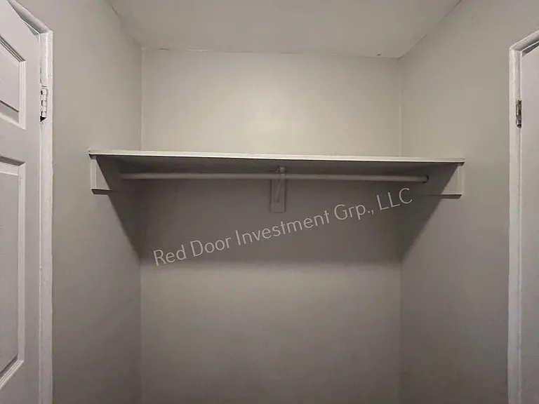 Riverside Apartments - Minutes to the River - Multiple Units Available — Photo 44