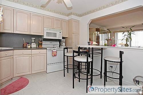 3rd image of 1 Atlantic Ave APT 9