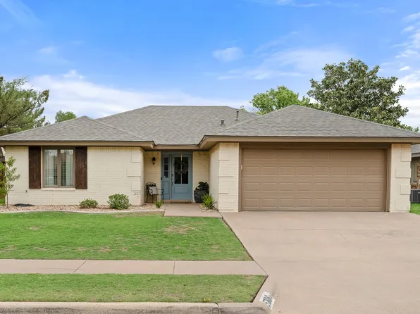 5706 89th St, Lubbock, TX 79424