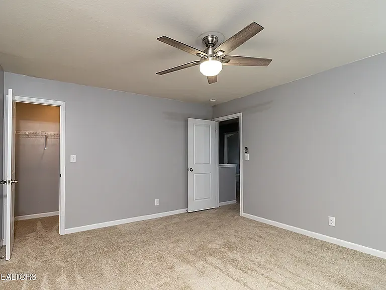 9420 Trout Lily Ln — Photo 23