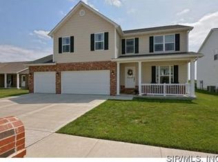 1212 Beechcraft Blvd, Mascoutah, IL 62258