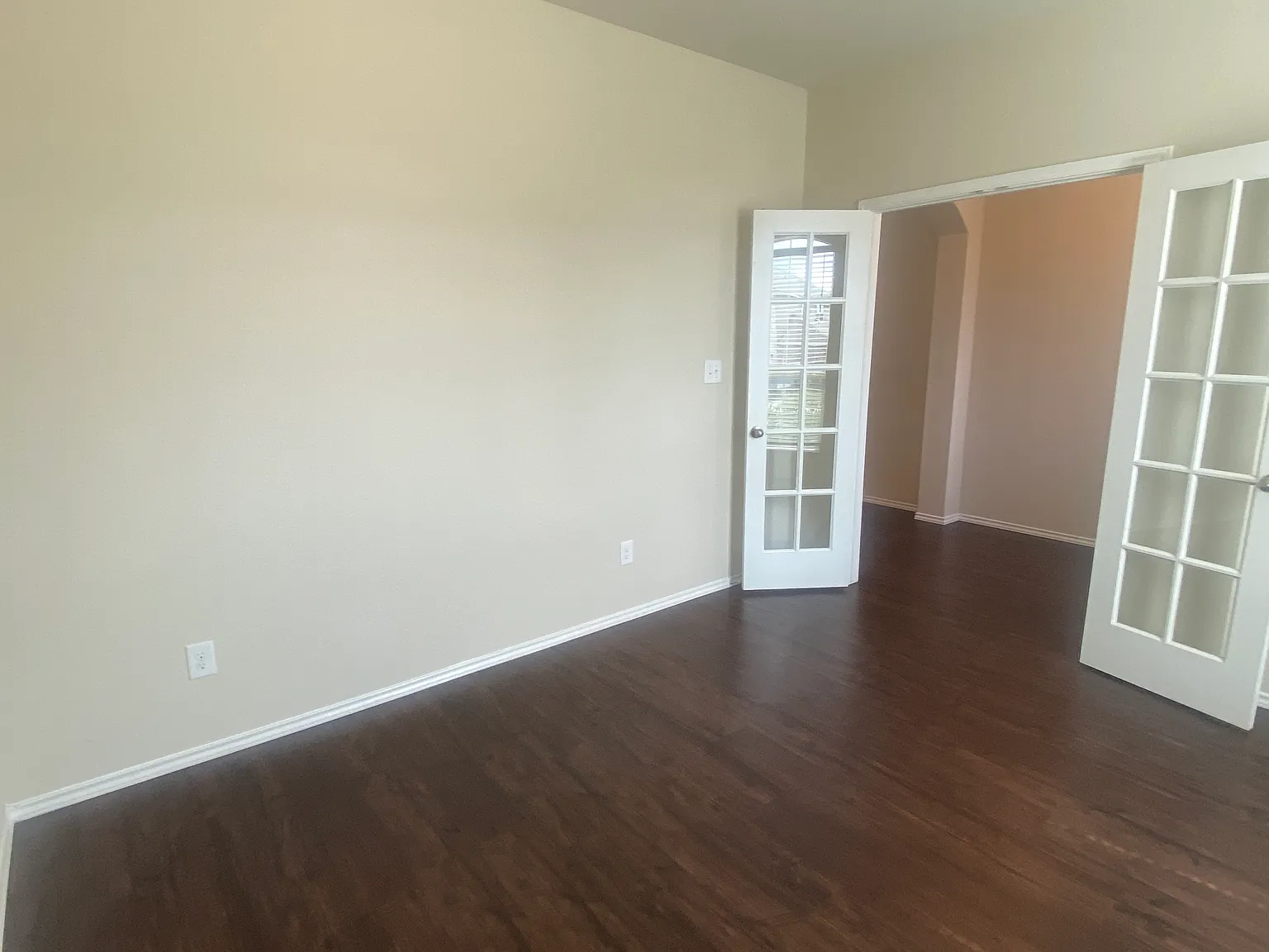 4 bed, 2172 sqft, $1,950 — Photo 4