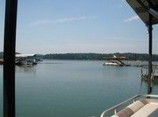 97 Rue Beau Rivage, Lavonia, GA 30553