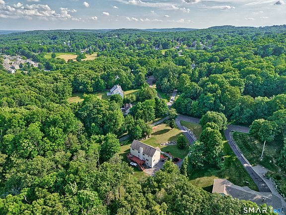 3rd image of 425 Westledge Drive